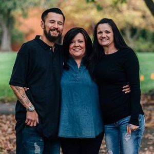 Meet your Posher, Sharon